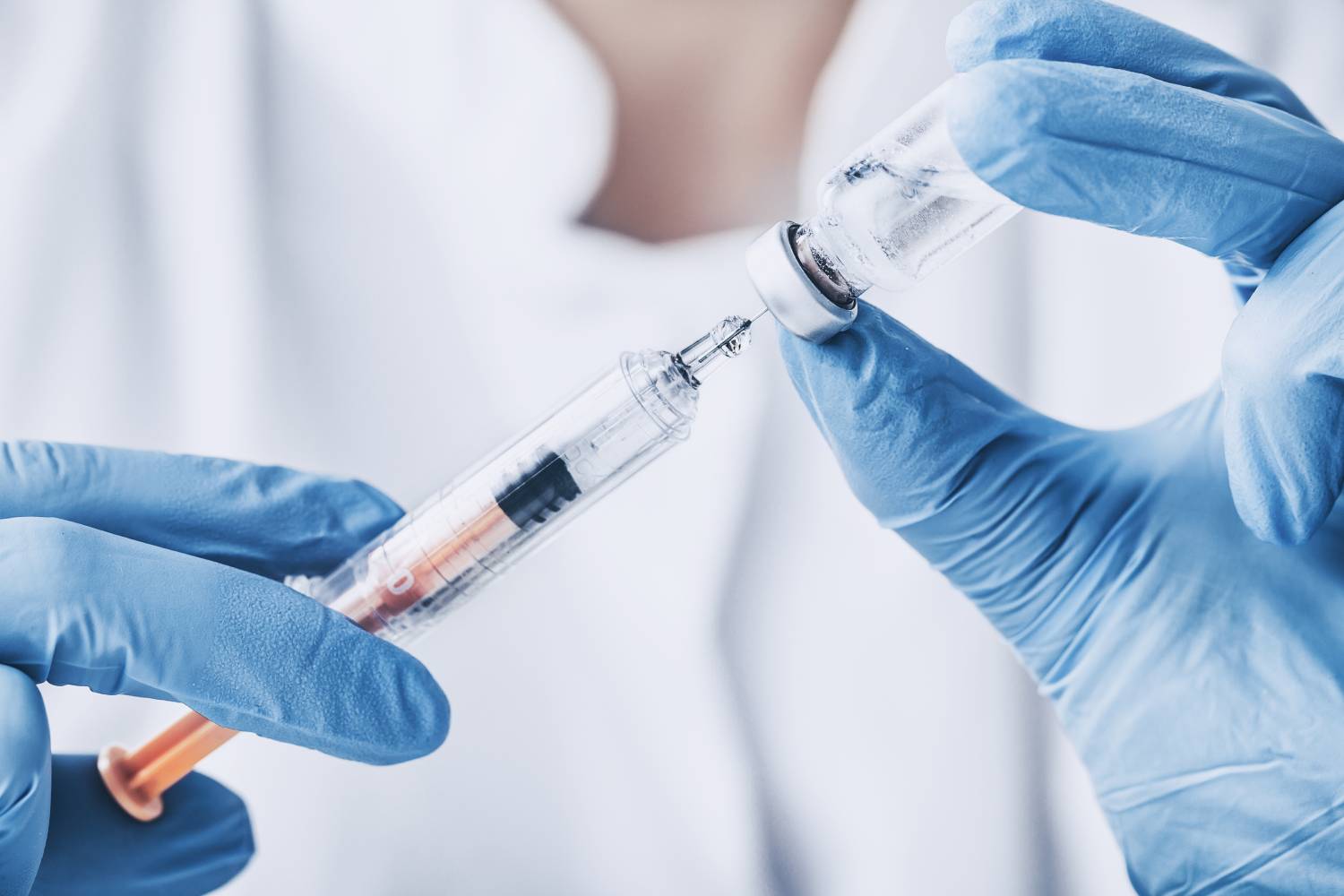 Image of vaccine dose preparation